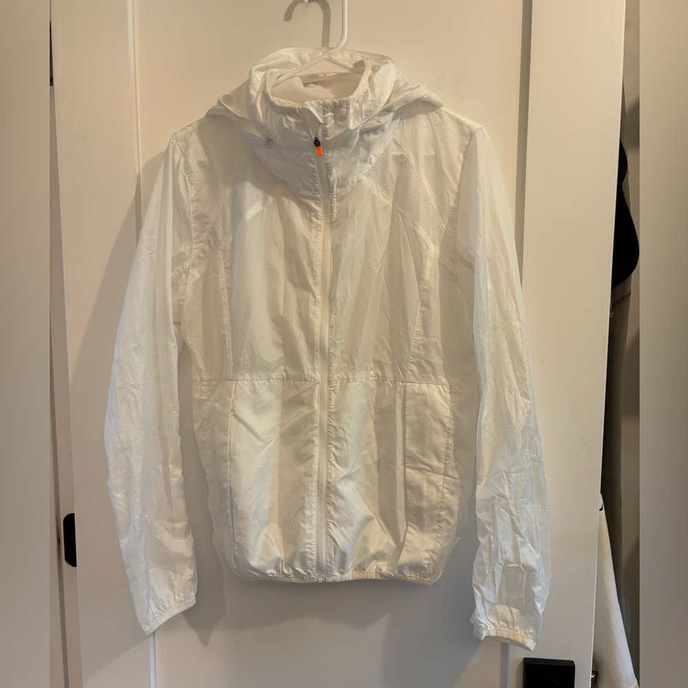 Zyia Active White Light Weight Jacket Size Medium